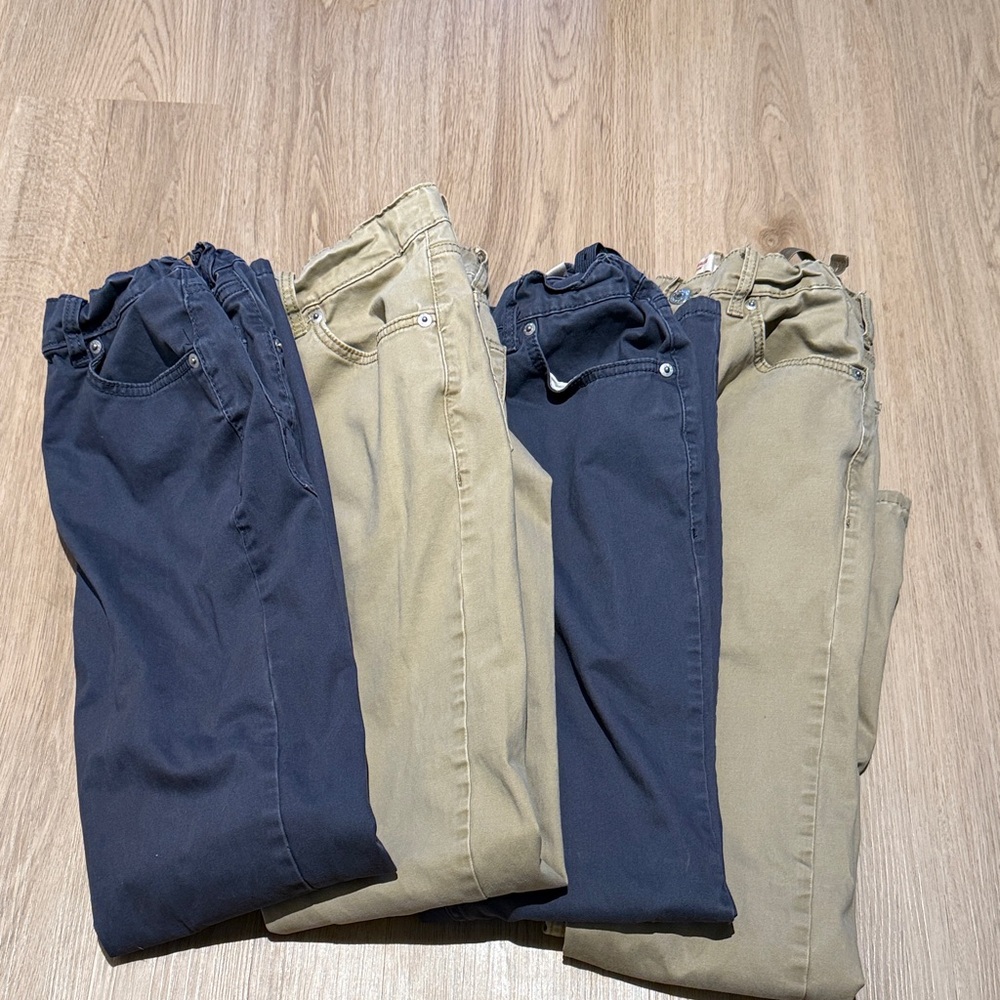 Boys size 18 Levi's Signature Khaki and Blue Pants